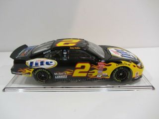 2002 RUSTY WALLACE signed 1:24 NASCAR MILLER LITE BLACK DIECAST CAR FORD RACING 6