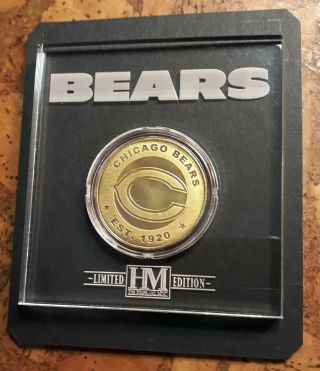 Chicago Bears Colllectable Coin in package with acrylic stand Highland 3