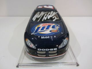 2003 RUSTY WALLACE signed 1:24 NASCAR MILLER LITE DIECAST CAR PENSKE RACE DODGE 3