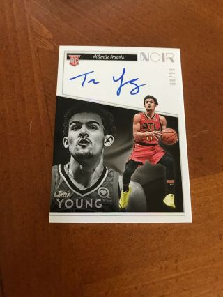 2018 - 19 Panini Noir Trae Young Rookie Autograph /99