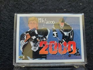 Wayne Gretzky Limited Edition 176/2000 Signed 2000 Point Scorer 1991 Ud W/coa