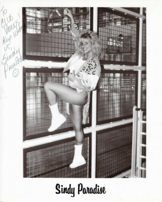 Female Wrestling Star Sindy Paradise Autograph Signed Early 8x10 Photo