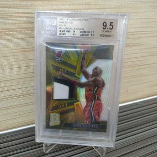 2013 - 14 Panini Spectra Swatches Gold 5 Shaquille O 
