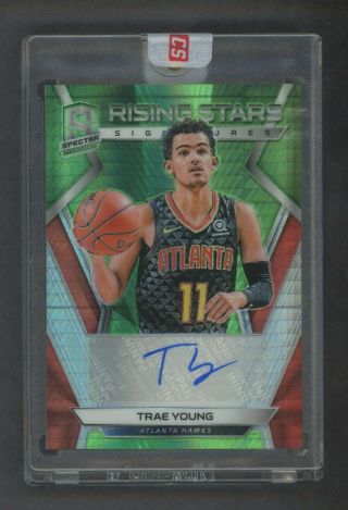 2018 - 19 Spectra Neon Green Trae Young Hawks Rc Rookie Auto 12/49