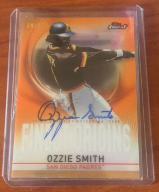 2019 Topps Finest Originals Orange Refractor Ozzie Smith Autograph 08/25