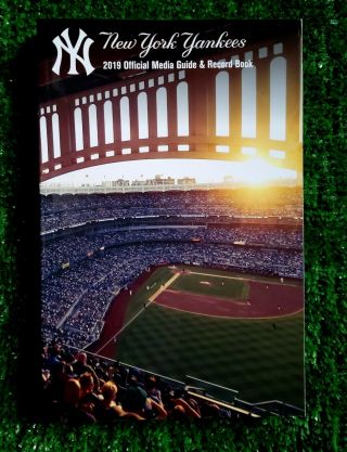 The Official 2019 York Yankees Media Guide