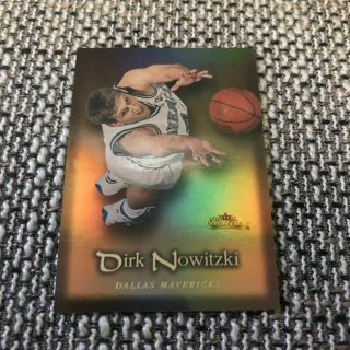 00 - 01 Fleer Showcase 31 Dirk Nowitzki Dallas Mavericks 14/50 Ssp！