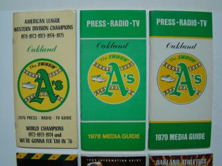 1976 1978 1979 1982 1989 & 1990 Oakland A ' s Baseball Team Media Guides MLB VF 2