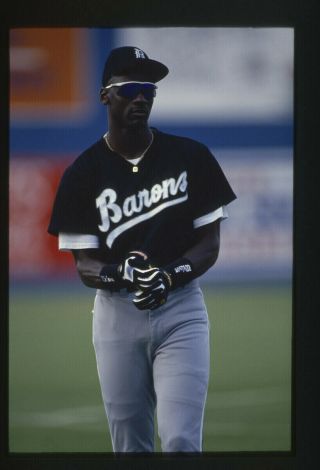 Michael Jordan Birmingham Barons Baseball 35mm Color Slide (file - 00882)