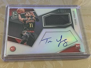 Trae Young 2018 19 Spectra Prizm Rookie Rc Auto 2 Color Jersey Patch /299