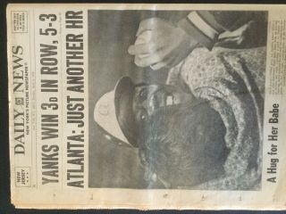 Hank Aaron April 9,  1974 Ny Daily Newspaper 2