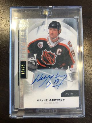 2015 - 16 Ud Premier Wayne Gretzky Silver Spectrum Autograph /25