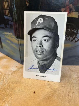 Bill Robinson - Pirates Phillies Signed Photo 3”x5” - 1973 Autographed
