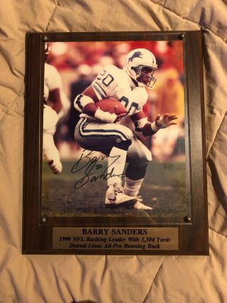 Barry Sanders Autographed Plaque 12 X 10 1990 Nfl Rushing Leader Signed
