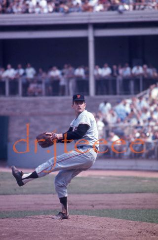 1966 Gaylord Perry San Francisco Giants - 35mm Baseball Slide