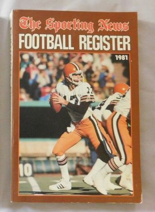 1981 The Sporting News Football Register Brian Sipe Cleveland Browns