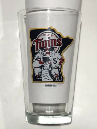 Minnesota Twins Minnie & Paul Mlb Baseball Pint Glass Drinking Glass