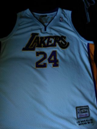 100 Authentic Kobe Bryant Mitchell Ness 08 09 Lakers NBA Jersey Size XXL Mens 2