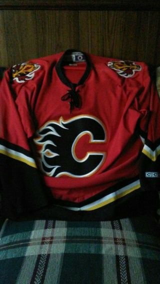 Calgary Flames Ccm Hockey Jersey Third Jersey Adult Size Xxl Nhl Hockey Jersey