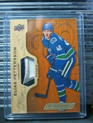 2018 - 19 Engrained Elias Pettersson Rookie Patch 07/15 Canucks Bb