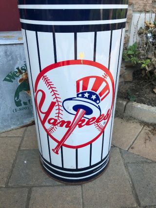 Vintage Ny Yankees Metal Garbage Trash Can P&k Products York Wastebasket