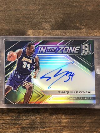 2017 - 18 Shaquille O’neal Panini Spectra Auto In The Zone Prizm /49 Lakers Nrmt