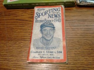 1940 The Sporting News Baseball Record Book Bucky Walters