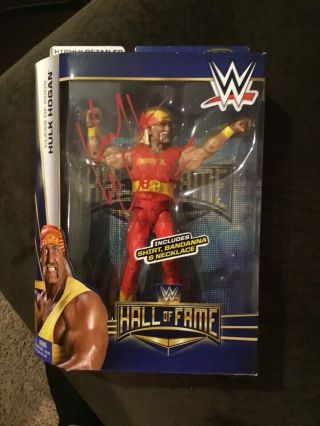 Hulk Hogan Signed Wwe Wrestling Elite Action Figure Autographed