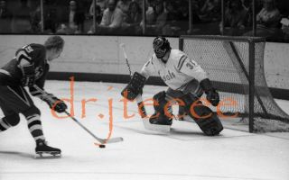 1976 Gary Simmons Cal Golden Seals - 35mm Hockey Negative
