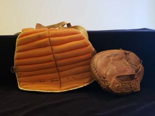 Pete Rose Signed Baseball Glove And Chest Protector