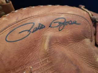 Pete Rose Signed Baseball Glove and Chest Protector 3