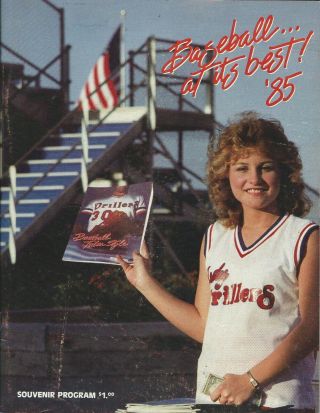 1985 Tulsa Drillers Minor League Baseball Program,  Team Photo - Texas League