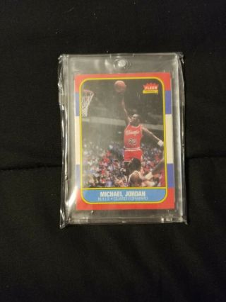 1986 - 1987 Fleer Michael Jordan Chicago Bulls 57 Basketball Card,  Ian Happ