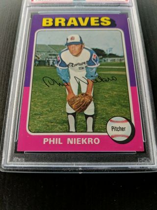 1975 Topps Phil Niekro PSA 8 NM - MT,  (High - end) 130 L@@K 2