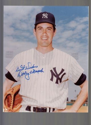 Dooley Womack Signed Autographed Ny Yankees Color 8x10 Photo - 100 Guaranteed