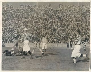 1936 Washington Husky Fb Al Cruver Td Run Vs Washington State Press Photo