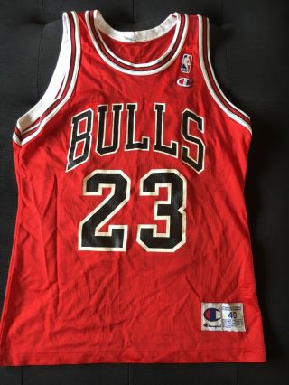 Champion Michael Jordan Size 40 Red Chicago Bulls Jersey