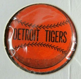 Vintage Detroit Tigers Pinback Button Approx.  1 1/4 " Diam.