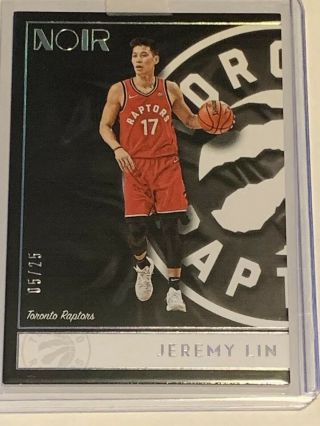 2018 - 19 Panini Noir Jeremy Lin Holo Silver Icon Edition Base Card /25 Raptors