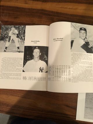 1963 Unofficial YORK YANKEES Yearbook & Photos MICKEY MANTLE Roger MARIS 5