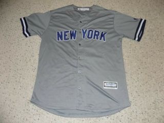 Majestic York Yankees Derek Jeter 2 Captain Gray Button Down Baseball Jersey