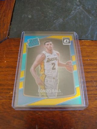 2017 - 18 Donruss Optic Lonzo Ball Rated Rookie Rc Lakers Gold Holo Prizm 3/10