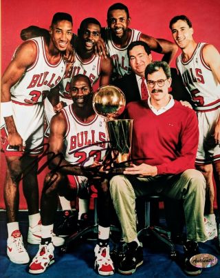 Michael Jordan - Chicago Bulls - Autographed 8x10 Photo W/coa