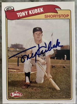 Tony Kubek Signed 1989 Swell Baseball Greats Card.  Yankees