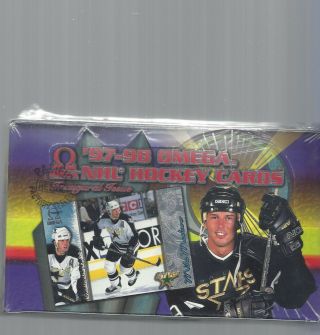 Pacific Omega 1997 - 98 Factory Hockey Hobby Box