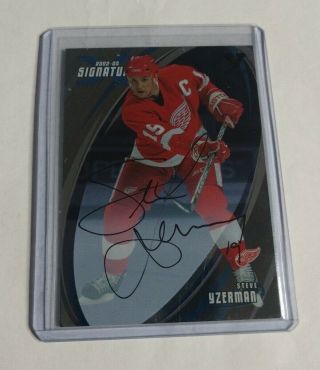 R18,  061 - Steve Yzerman - 2002/03 Be A Player - Autograph - Ssp - Red Wings -