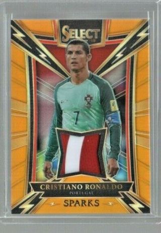 2017 - 18 Panini Select Cristiano Ronaldo Patch Gold /7