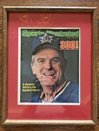 Gaylord Perry Autograph Seattle Mariners 1999 Sports Illustrated Cover Framed