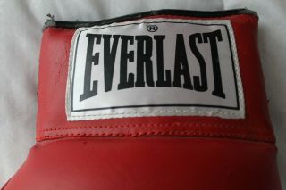 2005 Larry Holmes Autographed EVERLAST RED GLOVE 3