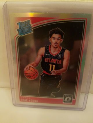 2018 - 19 Panini Optic Choice Trae Young Silver Prizm Rc Hawks Rookie Card